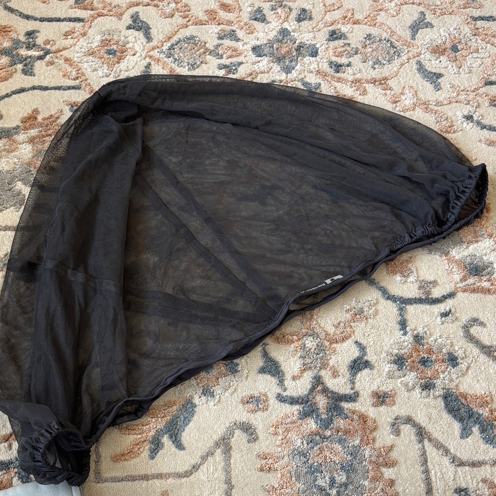 Uppa baby basinette mesh covering
